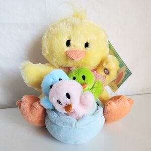 Animated Plush Gemmy Chick Dancing Babies Easter Singing Mommy lights up 10"